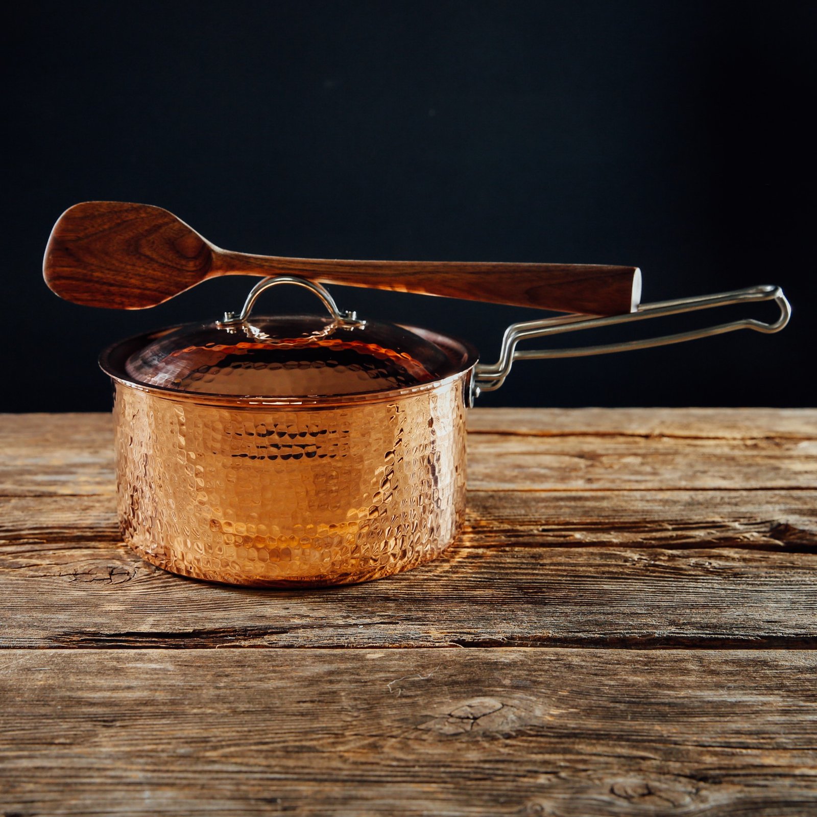 Copper Sauce Pot with Lid. 2.5 quart